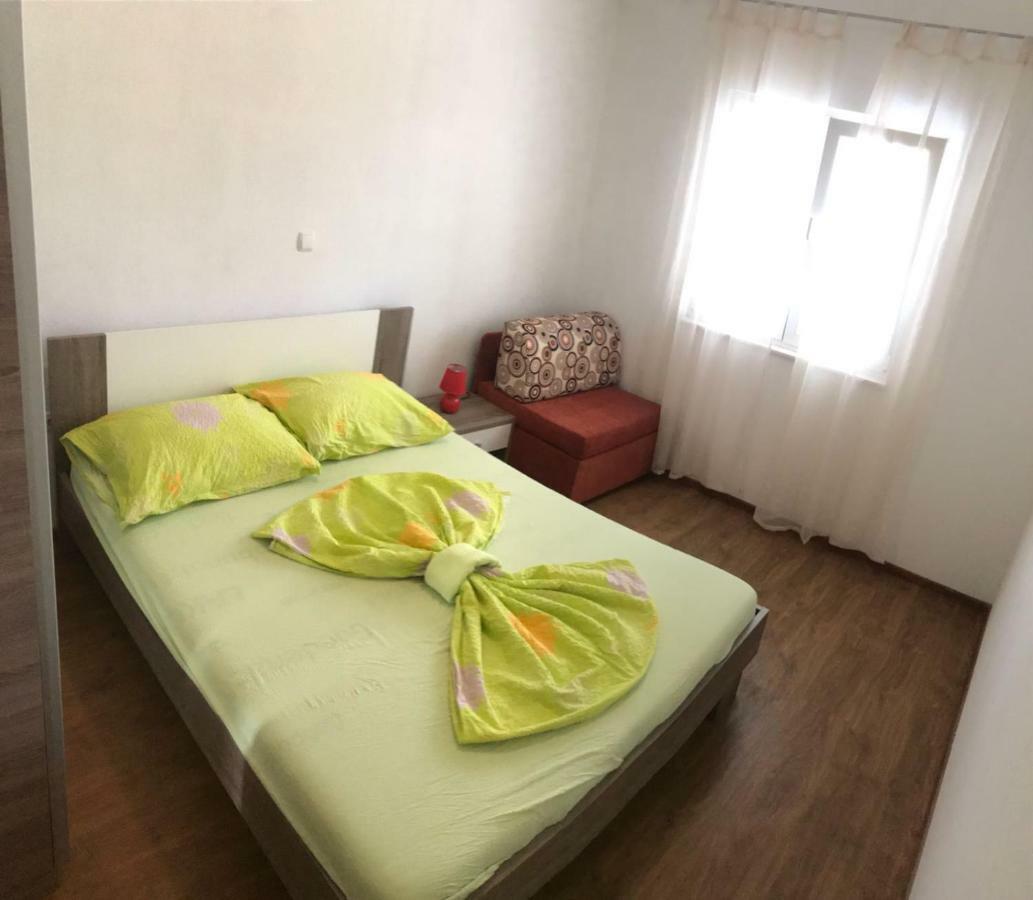 Apartmani Kulas Pakoštane Exteriér fotografie